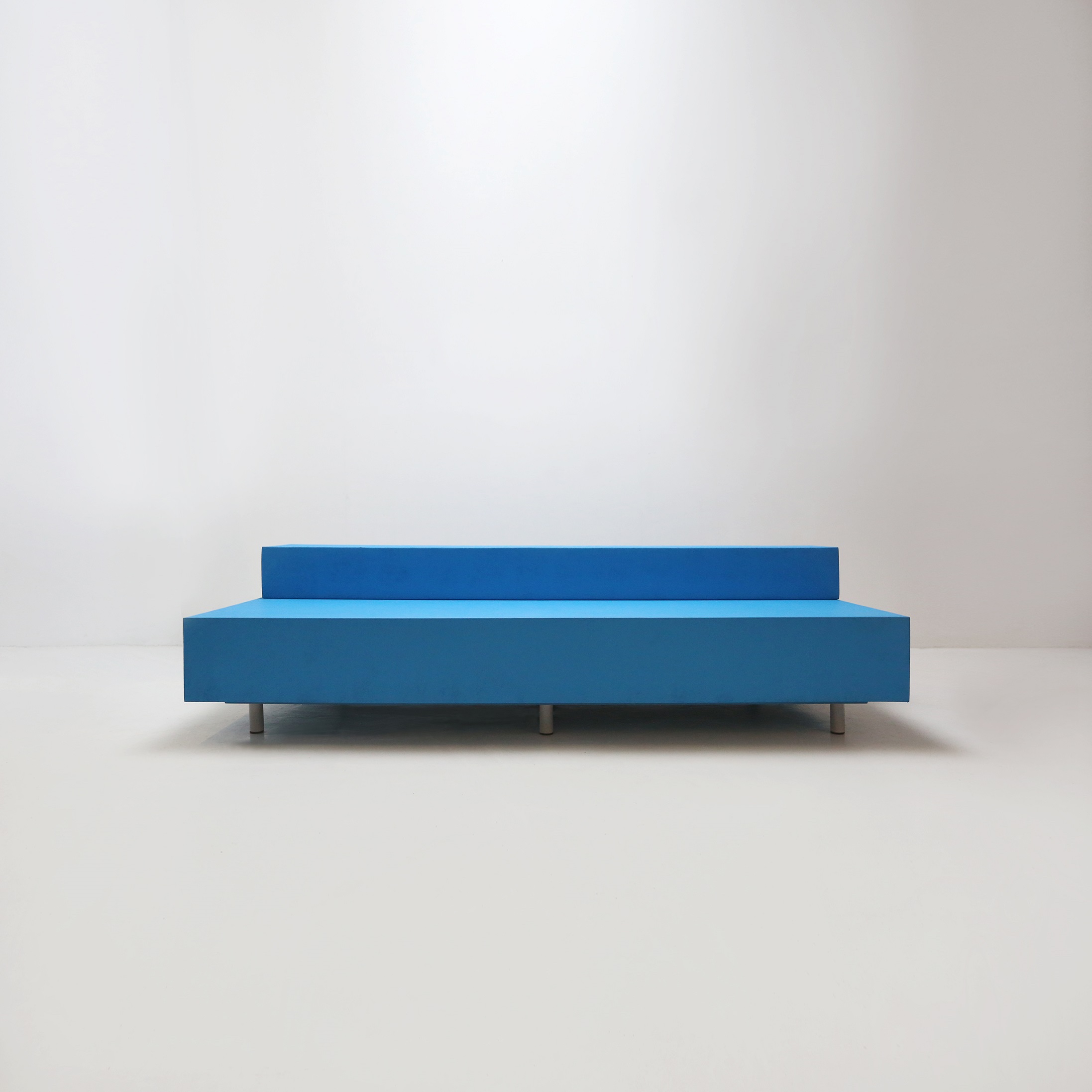 Maarten Van Severen Blue bench BB97thumbnail